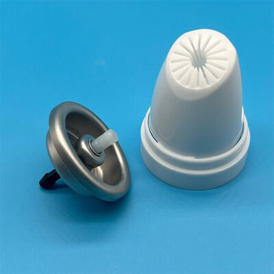 Chłodzący Aerosol Dyspenser do włosów dla wrażliwej skóry głowy z uspokajającym mentolem i delikatnym uchwytem