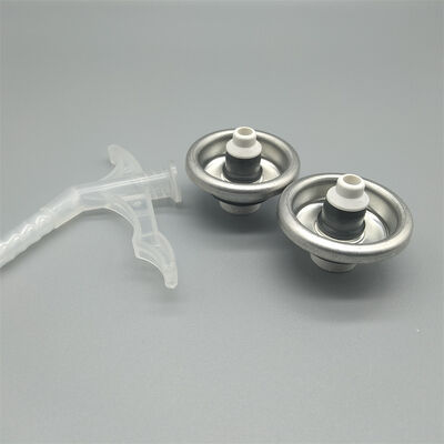 Zawór do natrysku pianki PU do zastosowań wysokociśnieniowych w uszczelnieniach budowlanych